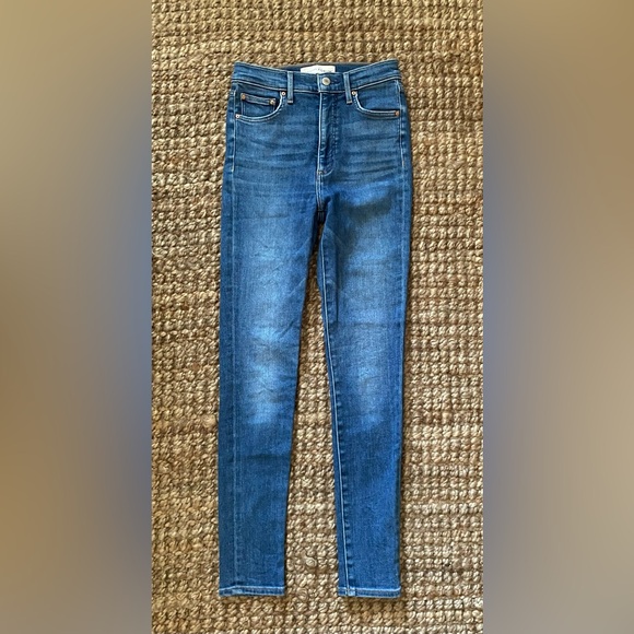 Aritzia denim forum the Lola high rise skinny jean EUC - Picture 2 of 6